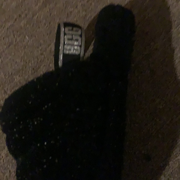 All black Ugg’s with glitter - Picture 2 of 6